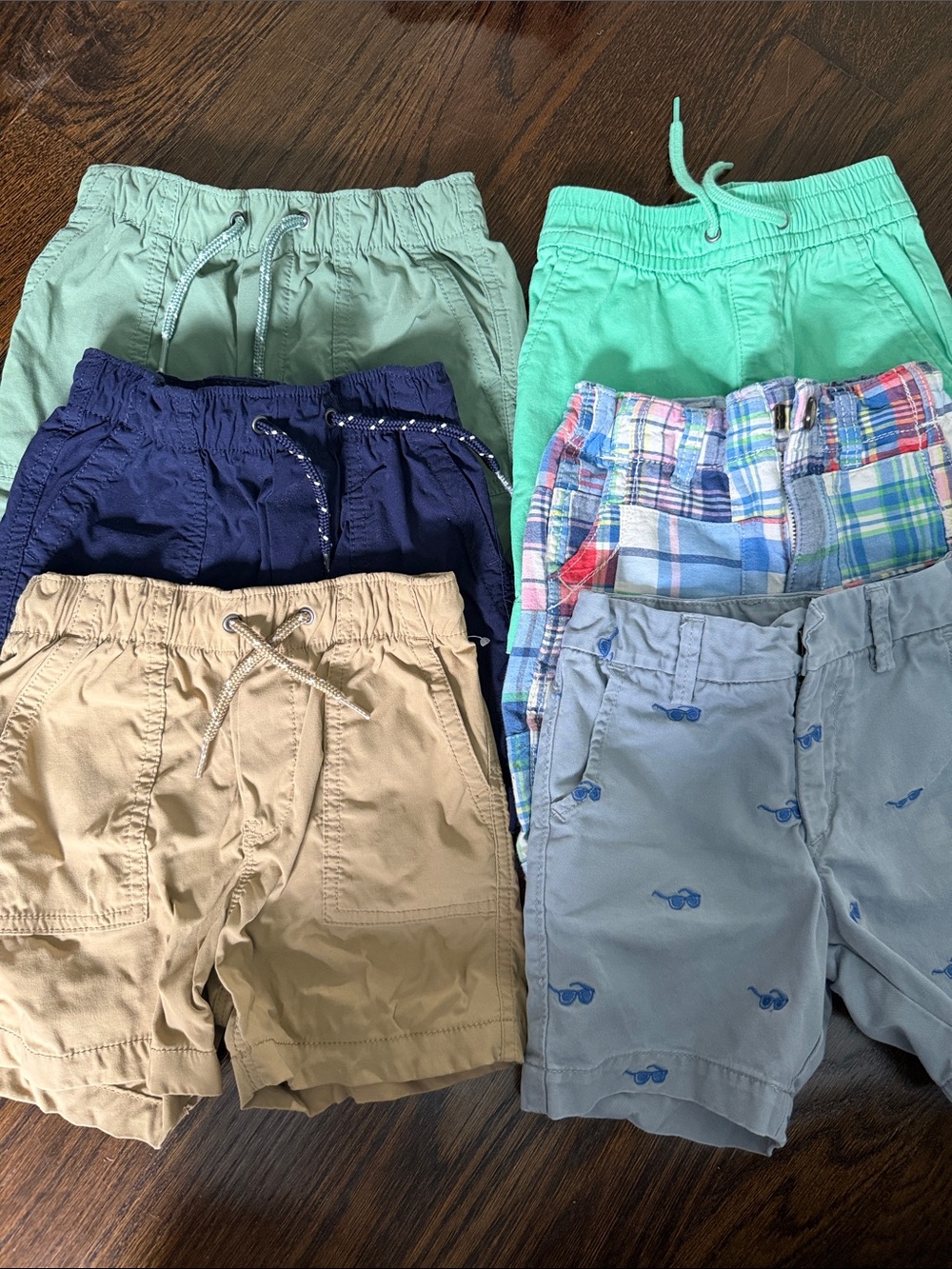 Baby gap 6-Pack Casual Shorts Bundle - Mint, Navy, Khaki, Plaid, Light Blue